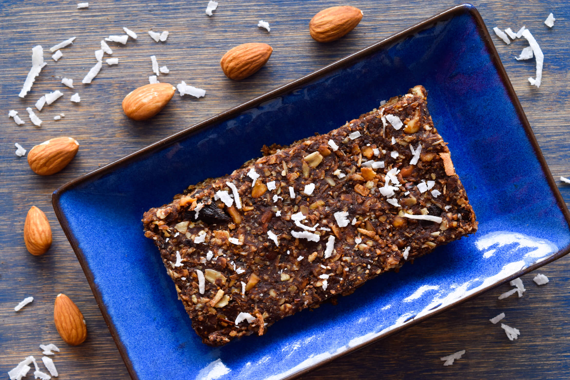 Chocolate Fig Granola To-Go Bars